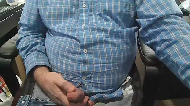 Snapshot of samemOR2027 chatting on 03-10-26, 07:07 samemOR2027 online show from 03-10-26, 07:07