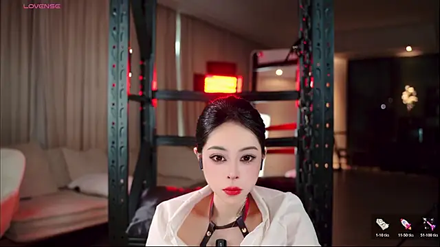 Snapshot of jiayao1999 chatting on 05-08-26, 06:39 jiayao1999 online show from 05-08-26, 06:39
