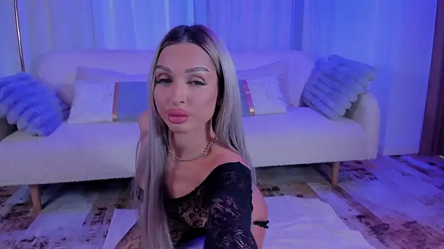 Snapshot of ArianaXO_ chatting on 07-26-26, 05:03 ArianaXO online show from 07-26-26, 05:03