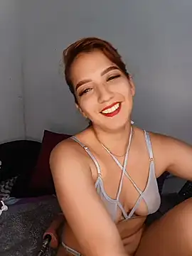 valeriee2 online show from 06-09-26, 10:44