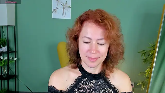 LeticiaRomano online show from 06-21-26, 04:07