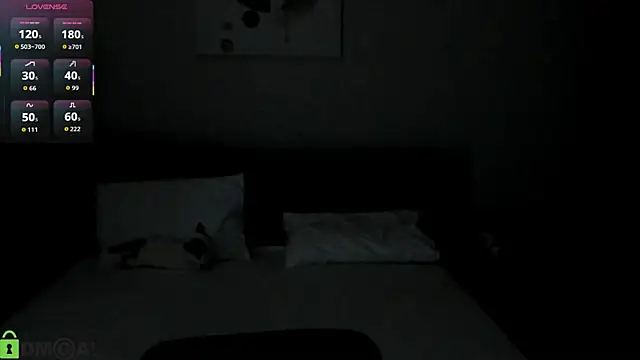 Snapshot of LeticiaRomano chatting on 05-08-26, 04:22 LeticiaRomano online show from 05-08-26, 04:22