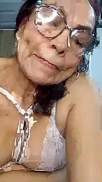 Snapshot of HOT_LATINA20 chatting on 06-02-26, 12:32 HOT LATINA20 online show from 06-02-26, 12:32
