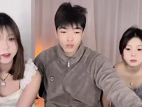 SM 00007 online show from 03-11-26, 02:55
