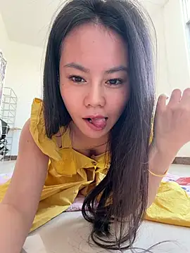 luoli-b online show from 03-12-26, 07:23