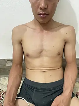 BigShot-Boy online show from 04-13-26, 03:05