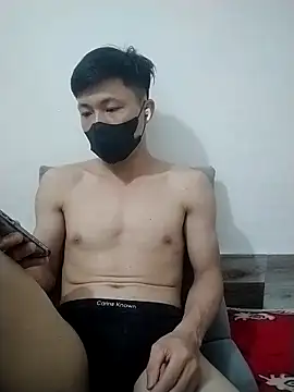 Snapshot of BigShot-Boy chatting on 05-03-26, 01:58 BigShot-Boy online show from 05-03-26, 01:58