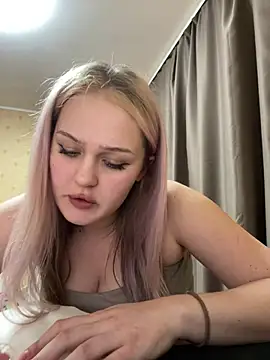 keeeessyyy online show from 04-01-26, 11:12