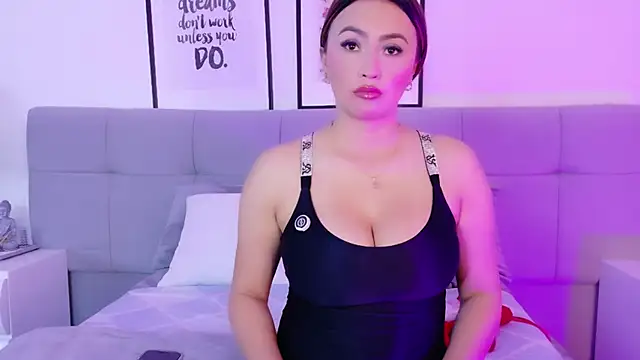 Snapshot of Katalina_Alvarezz chatting on 05-21-26, 07:44 Katalina Alvarezz online show from 05-21-26, 07:44