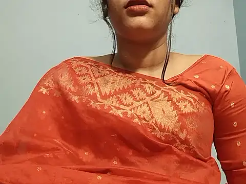 Emma 4433 online show from 04-15-26, 05:28