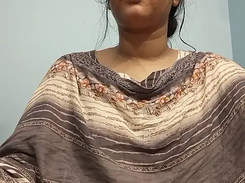 Emma 4433 online show from 04-23-26, 07:59