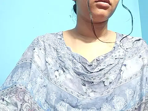 Emma 4433 online show from 04-19-26, 05:14