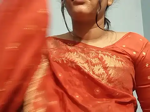 Emma 4433 online show from 04-15-26, 07:58