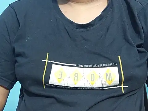 Emma 4433 online show from 04-01-26, 09:12