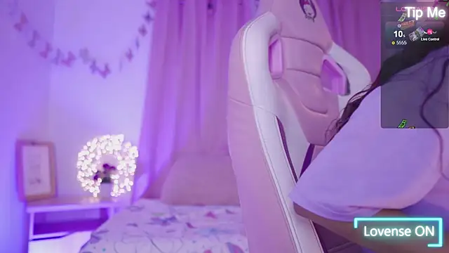 nahomy 2308 online show from 04-07-26, 11:45