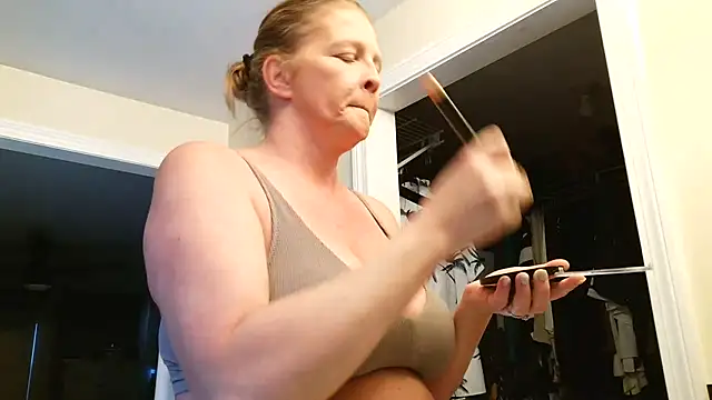 Stickywethoney online show from 04-10-26, 12:34