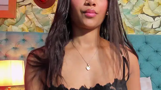 Snapshot of LiahGrey chatting on 08-02-26, 01:20 LiahGrey online show from 08-02-26, 01:20