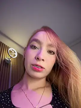 Isabella gaviria online show from 03-28-26, 02:01