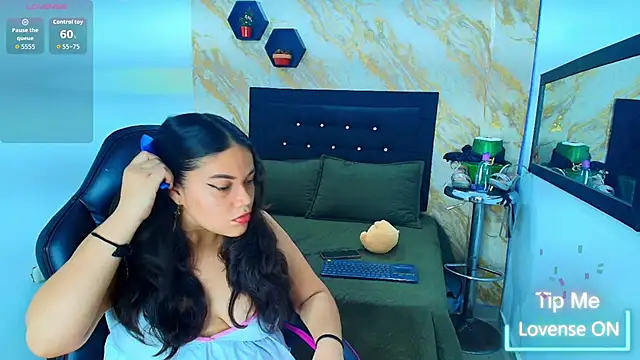 scarlettt  joness online show from 03-30-26, 03:08