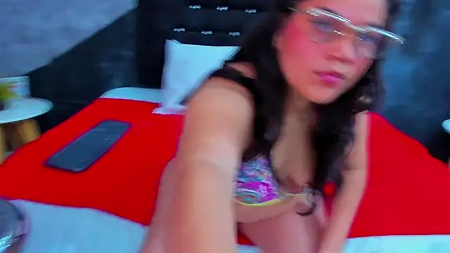 scarlettt  joness online show from 03-11-26, 12:43