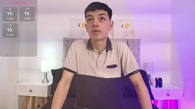 MikeLawford  online show from 03-11-26, 08:25