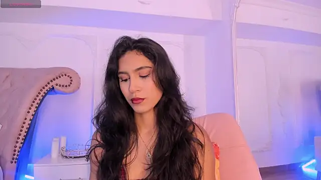 LucianaBlanco  online show from 05-15-26, 08:29