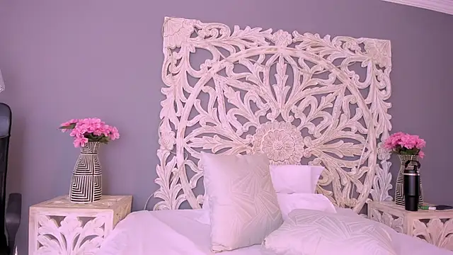 LucianaBlanco  online show from 06-13-26, 01:20