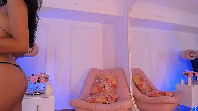 LucianaBlanco  online show from 05-04-26, 08:44
