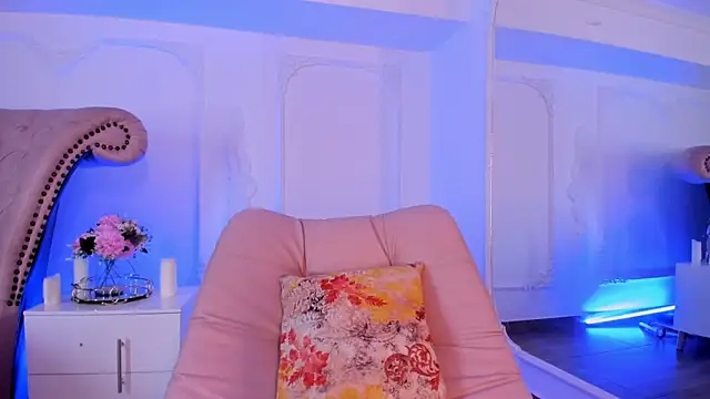 LucianaBlanco  online show from 03-20-26, 08:21