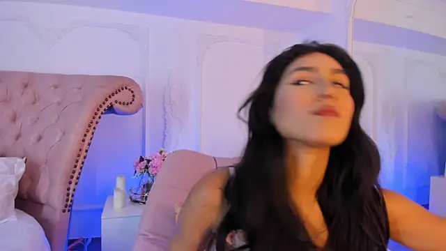 LucianaBlanco  online show from 03-25-26, 08:52