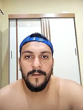 Snapshot of OchefRabudo chatting on 04-02-26, 01:02 OchefRabudo online show from 04-02-26, 01:02