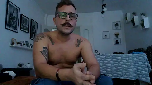 yanick931 online show from 04-22-26, 03:41