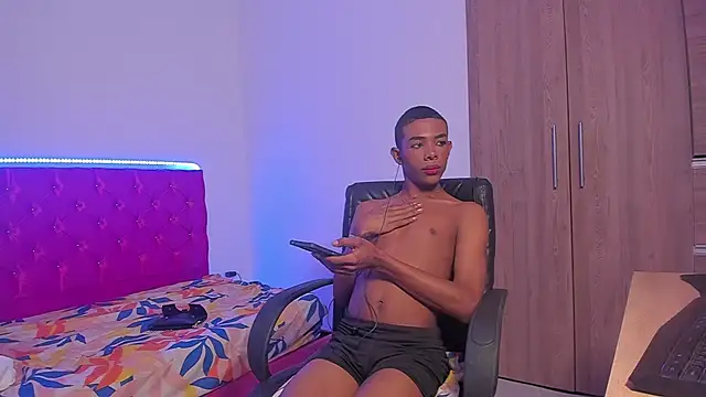 Snapshot of timmy_tur11 chatting on 03-13-26, 05:12 timmy tur11 online show from 03-13-26, 05:12