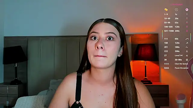 Snapshot of alejarosee chatting on 06-02-26, 12:43 alejarosee online show from 06-02-26, 12:43