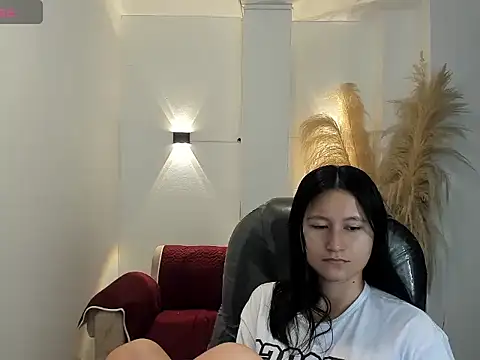 Snapshot of isabella_grace18 chatting on 06-11-26, 07:27 isabella grace18 online show from 06-11-26, 07:27