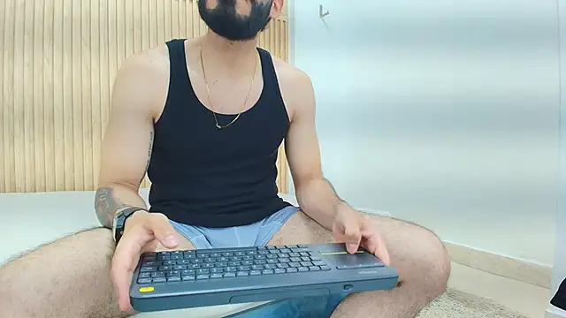 JEAN LEWIS2 online show from 03-24-26, 08:09