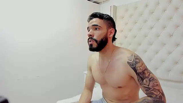 JEAN LEWIS2 online show from 04-10-26, 07:32