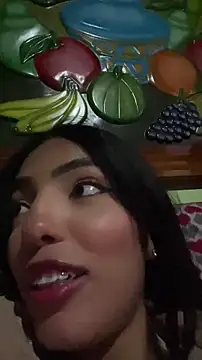 sylphiee  online show from 04-19-26, 02:45