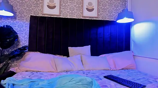 Violettaa Stone online show from 03-18-26, 03:31