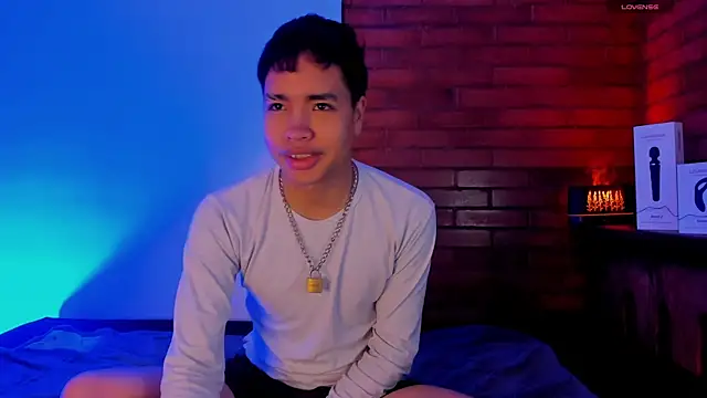 Lee Colee online show from 04-05-26, 03:24