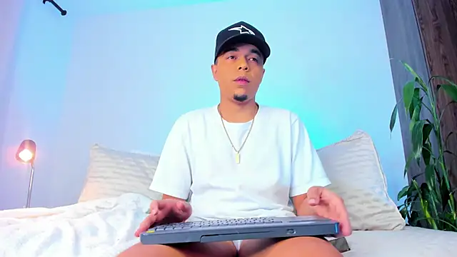 Randdy 333 online show from 04-23-26, 06:20