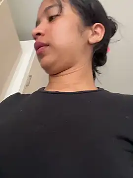 Sophia Walker 2 online show from 03-21-26, 06:23