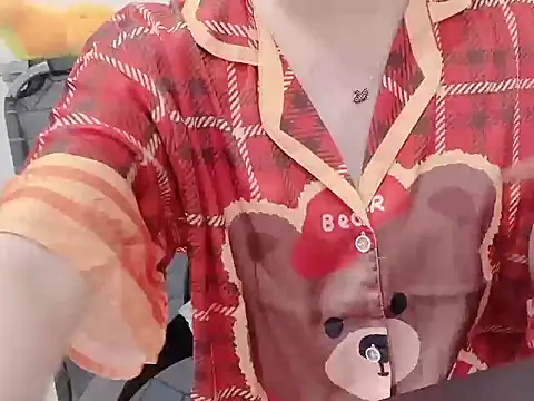 hunhun122 online show from 04-15-26, 05:35