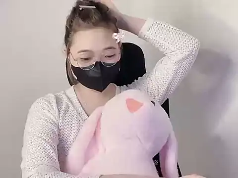 hunhun122 online show from 04-20-26, 10:29