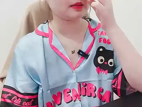 hunhun122 online show from 03-20-26, 05:47