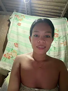 Snapshot of chinny1112 chatting on 05-16-26, 03:44 chinny1112 online show from 05-16-26, 03:44
