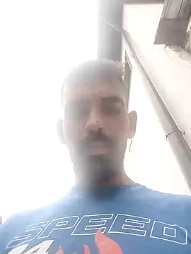 Snapshot of luys23 chatting on 05-09-26, 11:46 luys23 online show from 05-09-26, 11:46