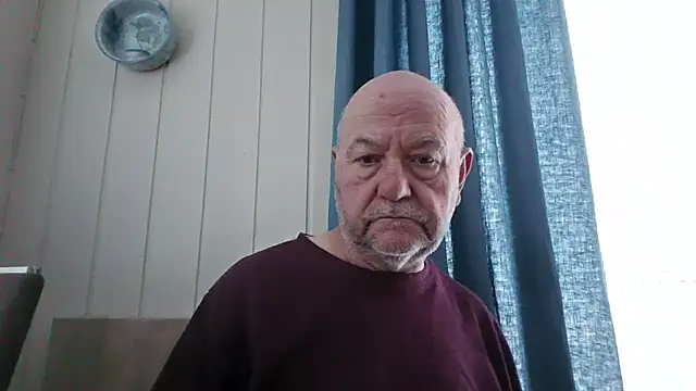 Buggemann online show from 07-10-26, 04:34