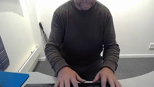 Buggemann online show from 07-29-26, 03:06