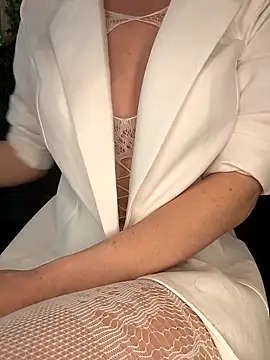 Snapshot of EvaliXiouss chatting on 04-07-26, 10:00 EvaliXiouss online show from 04-07-26, 10:00